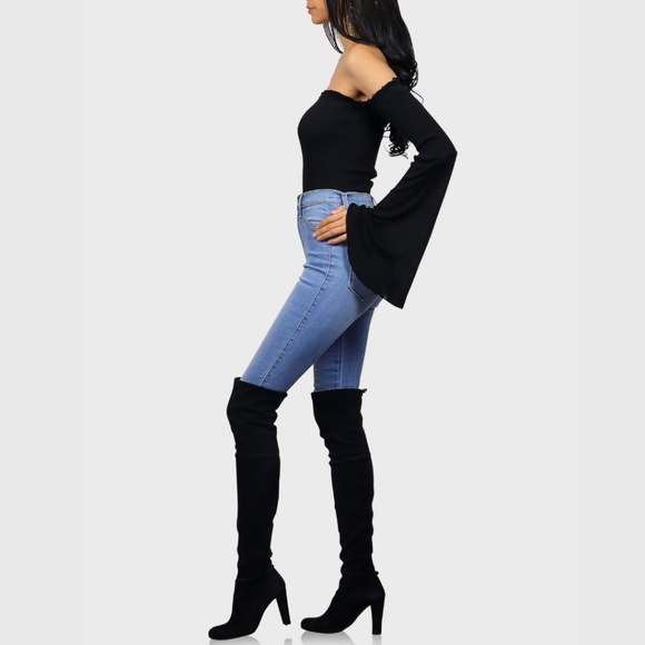 Ribbed Bell Sleeve Bodysuit - Picture 3 of 4